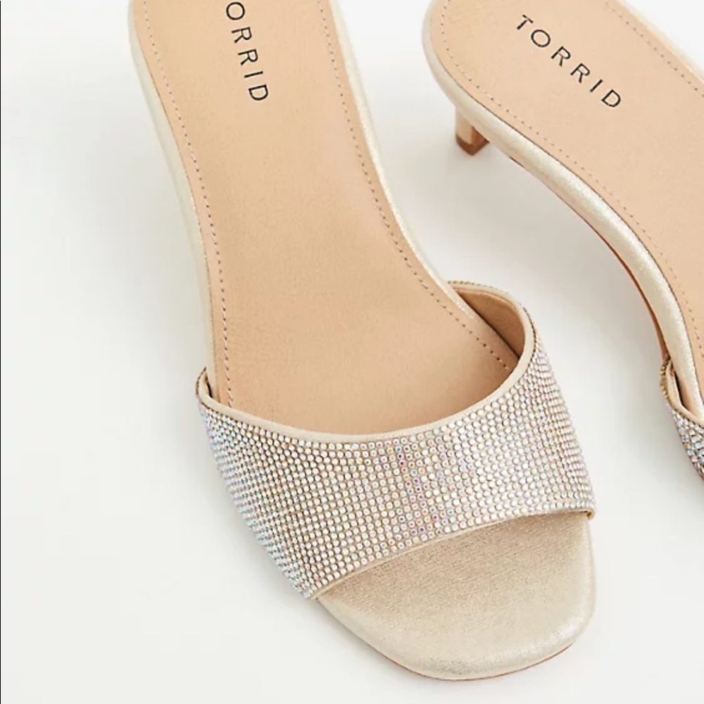 💕SOLD💕 Torrid GOLD RHINESTONE SQUARE TOE MULE size 7 - Picture 4 of 5